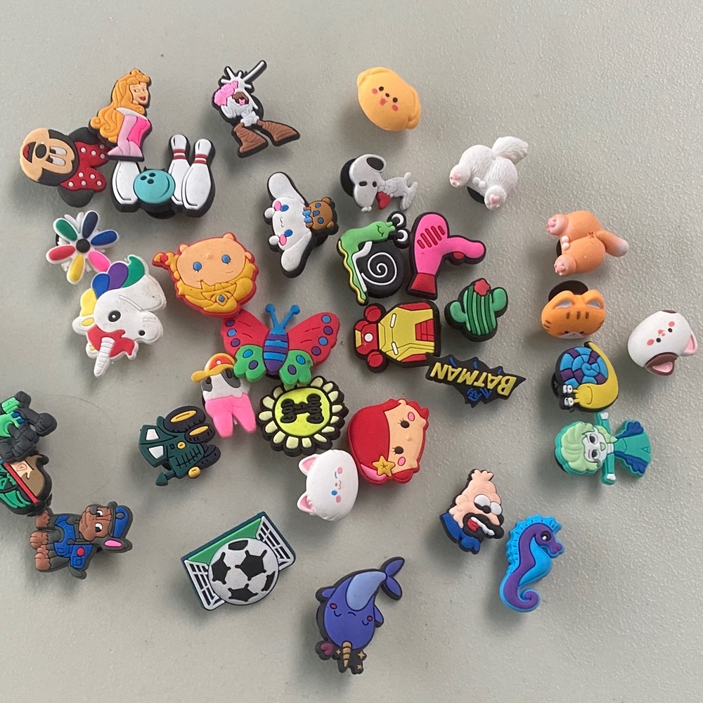 Colorful Cartoon Character Shoe Charms Set